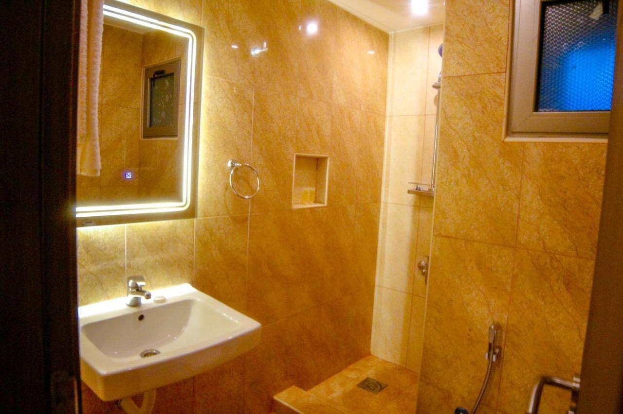 ِafnan Hotel Aqaba Esterno foto
